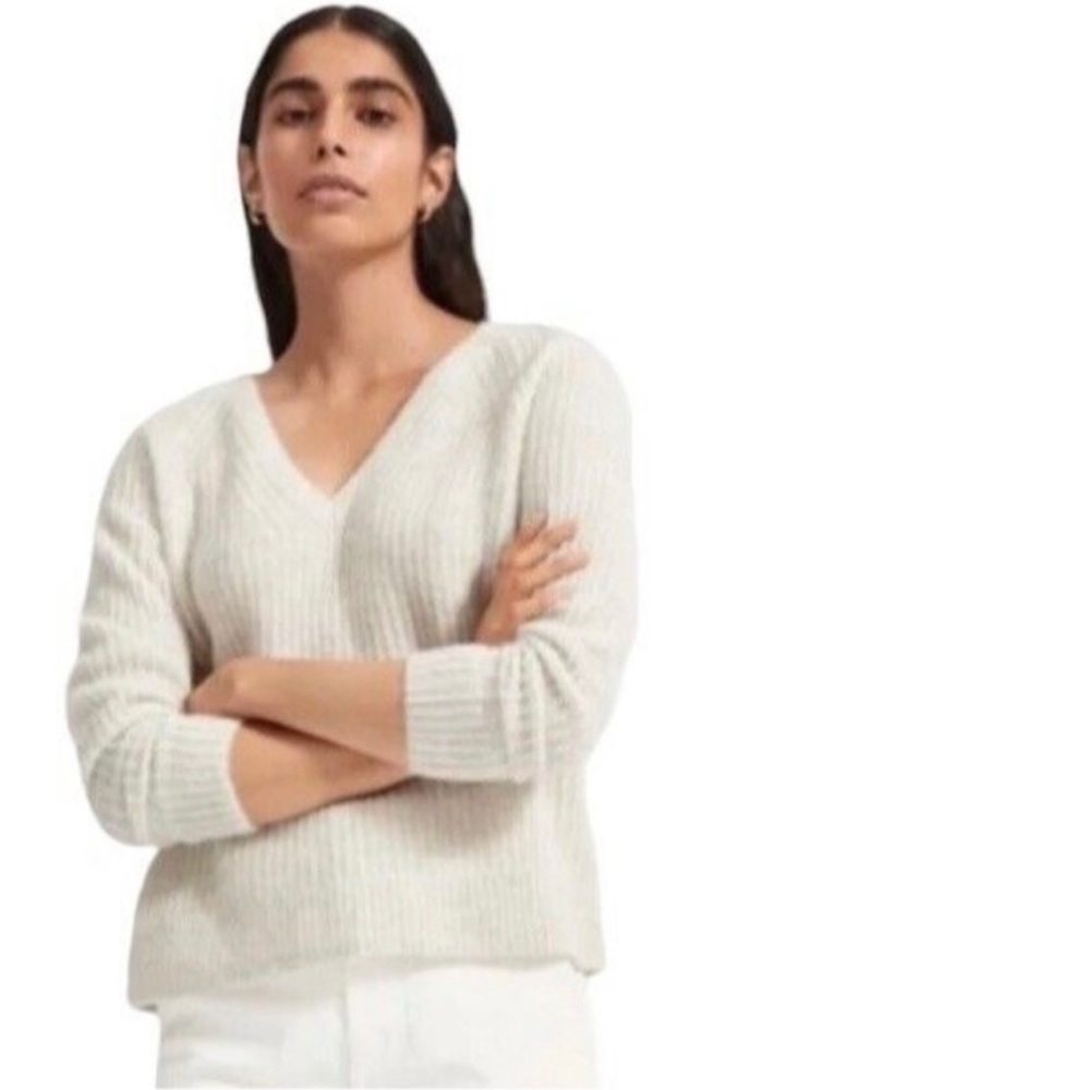 EVERLANE Oversized Alpaca Wool V-neck Sweater Womens Size X Small Gray Almond